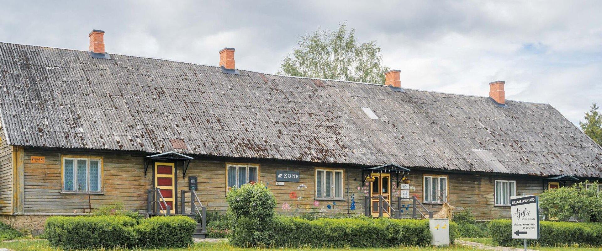 Tour of the Türi community house